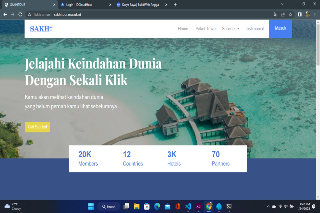 Hasil karya projek SAKHITOUR&TRAVEL belajar design dan code di BuildWithAngga